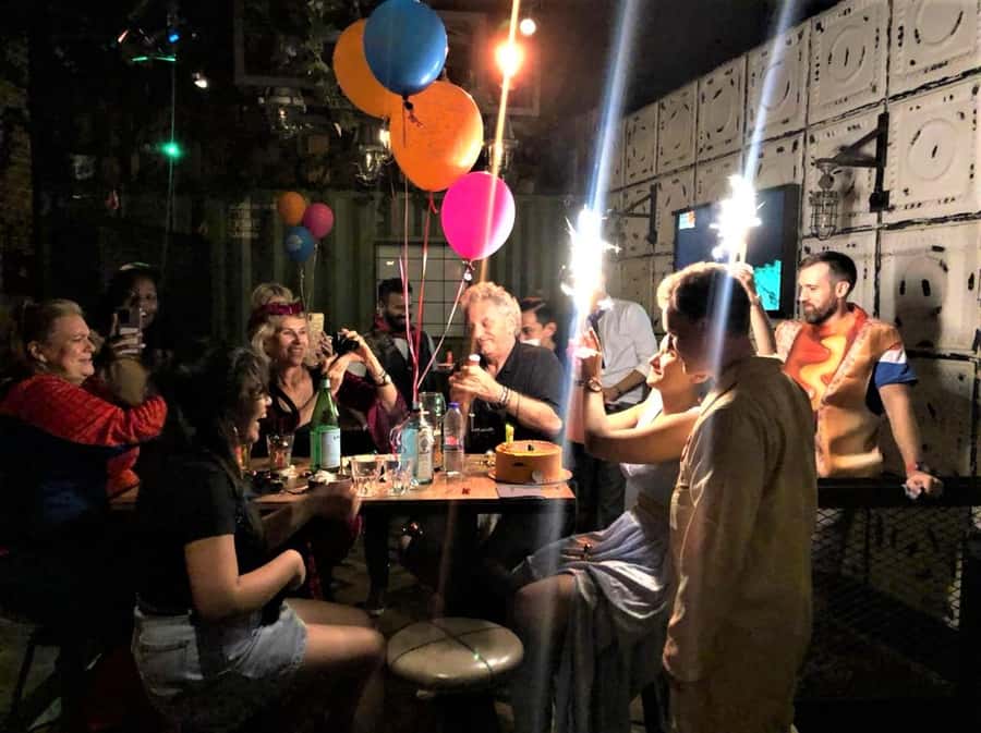 Dubai: Pub Crawl Nightlife Tour - What $63 buys you