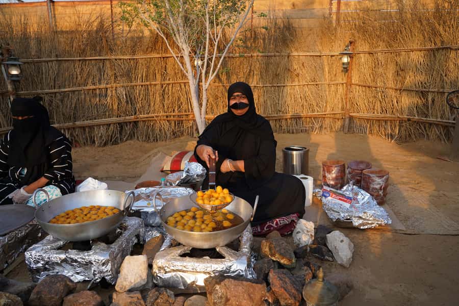 Dubai: Quad Bike Safari, Camels & Al Khayma Camp BBQ Dinner - Who should book this desert safari?