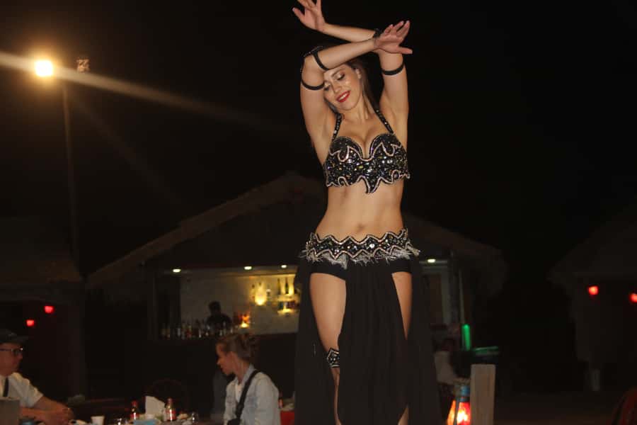 Dubai: Red Dune Desert, Dune Buggy Ride & BBQ Buffet Dinner - Arabic welcome at the desert camp