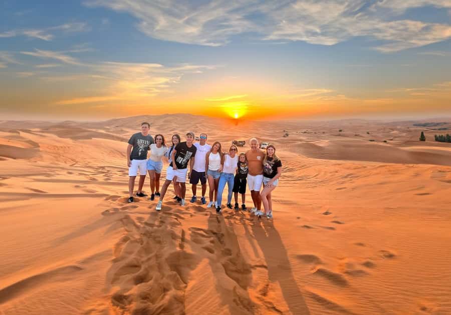 Dubai: Red Dunes Evening Quad Bike, Dune Blast with BBQ - BBQ dinner and live entertainment