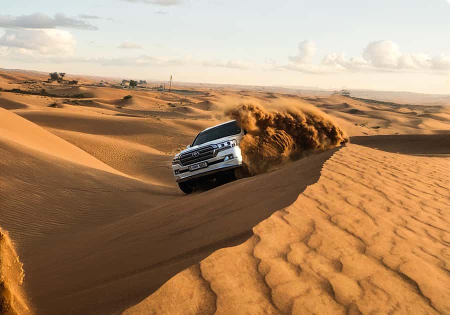 Dubai: Red Dunes Morning Desert Quad, Buggy or 4x4 Ride - What the guides add to the experience