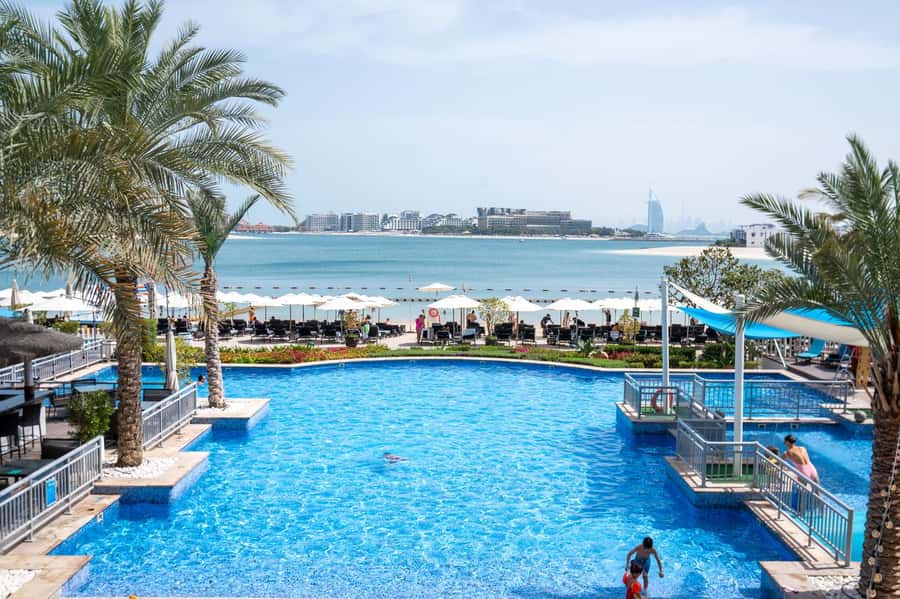 Dubai: Riva Beach Club Pool and Beach Day Pass - What your day can look like at RIVA
