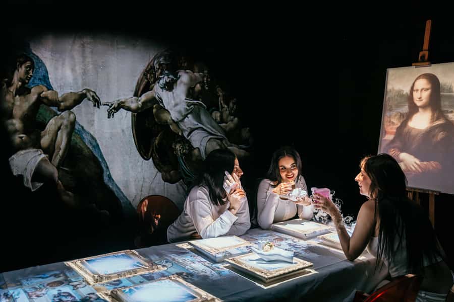 Dubai: Seven Paintings Immersive Dining Show Tickets - Key points at a glance