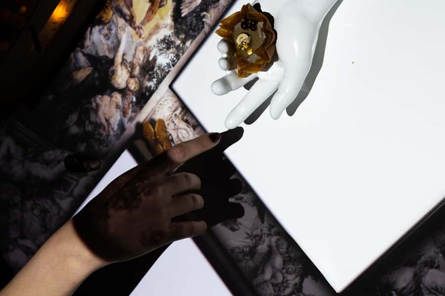 Dubai: Seven Paintings Immersive Dining Show Tickets - Who will enjoy this most
