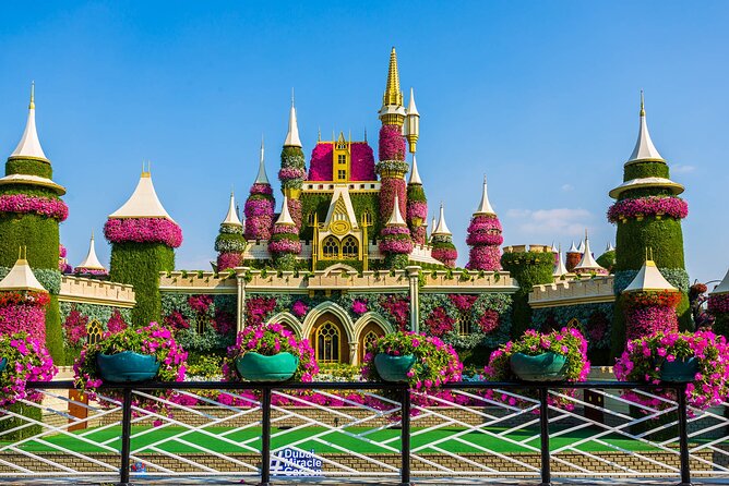 Dubai: Skip-The-Line Ticket to Dubai Miracle Garden - Smurfs, characters, and the family side