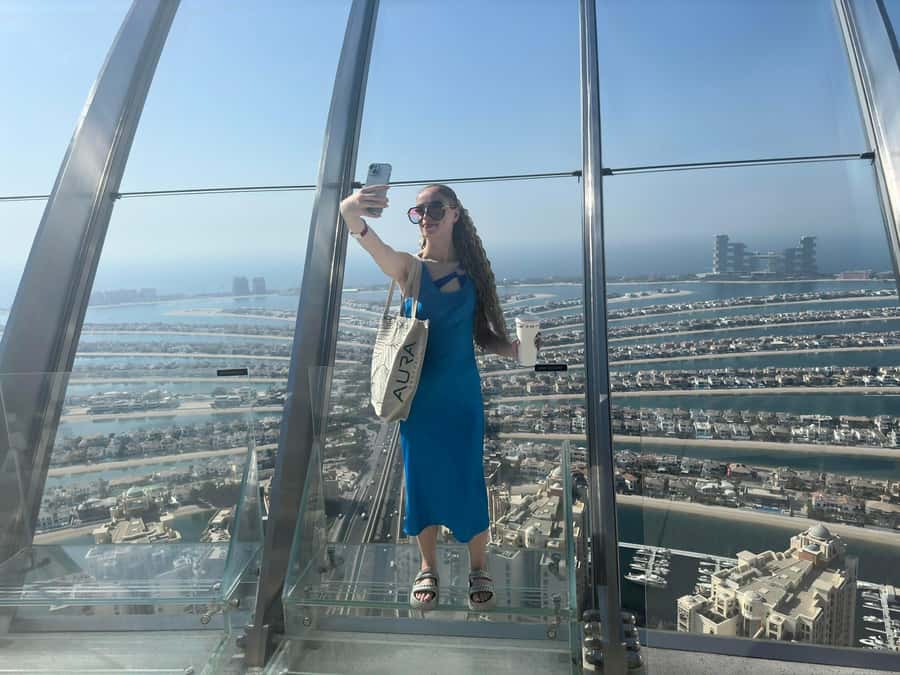 Dubai: Sky Pool and Palm Observatory Access - A luxury pool day with a proper amount of time