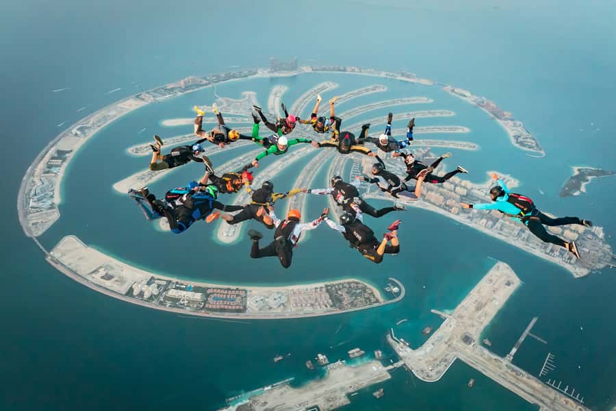 Dubai: Skydive at The Palm with Photos, Video & Yacht Tour - Who will get the most from this experience?