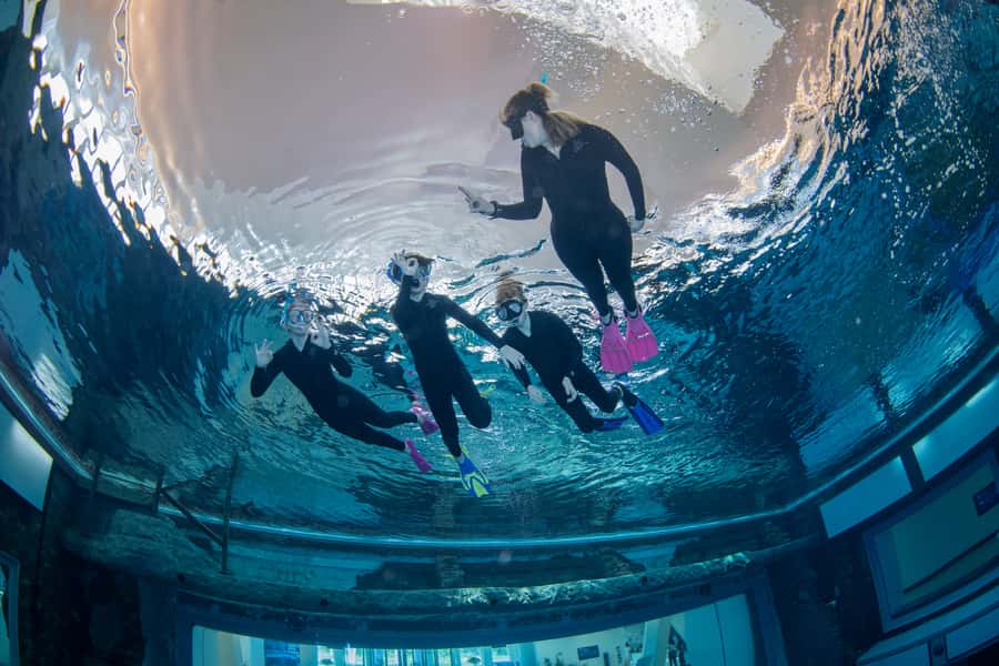 Dubai: Snorkeling at Deep Dive World's Deepest Pool - Why the Small Group Matters