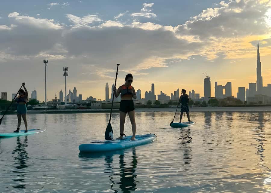 Dubai: Stand-Up Paddle Boarding with Burj Khalifa View - Who should book this paddleboarding session