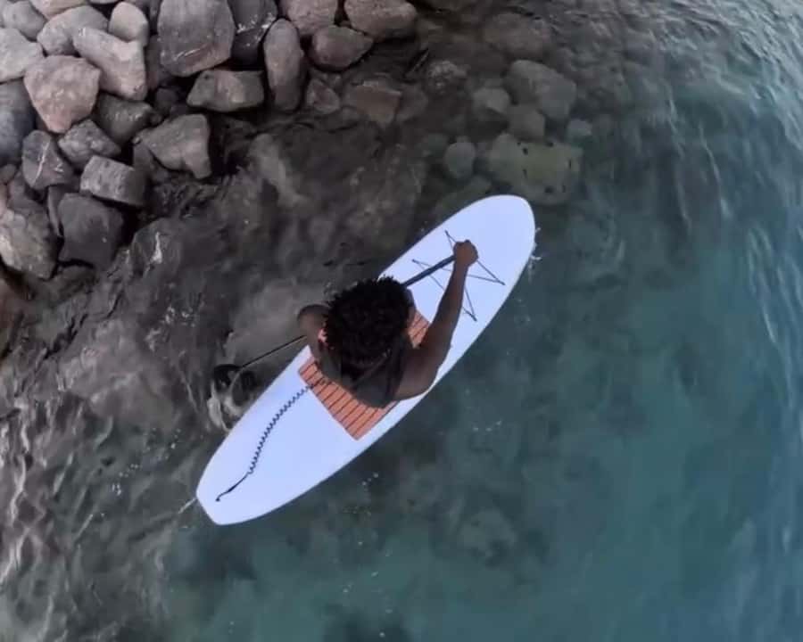 Dubai: Stand-Up Paddle Boarding with Burj Khalifa View - The 10-minute briefing that sets up the hour