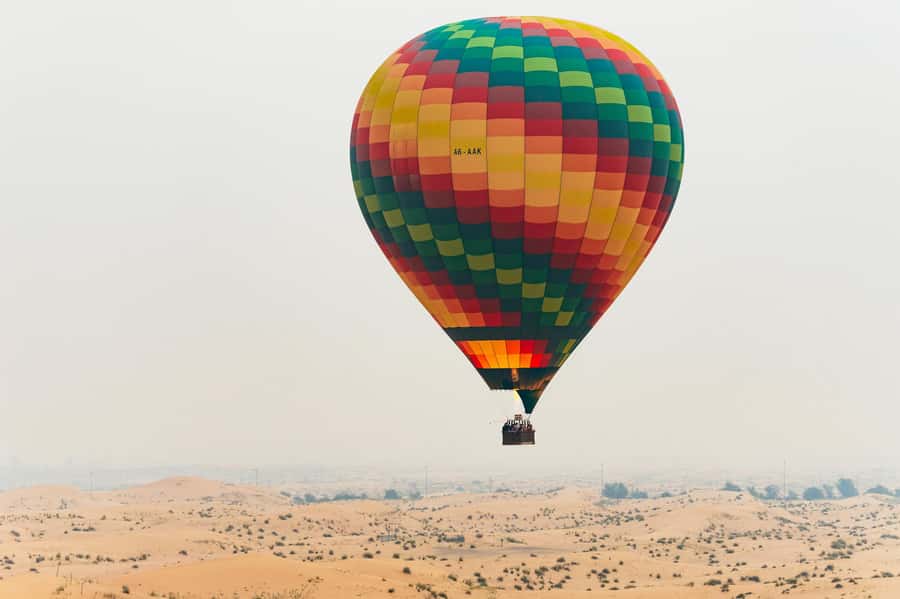 Dubai: Sunrise Balloon Flight with Camel Ride & Breakfast - Why the sunrise flight is worth getting up for