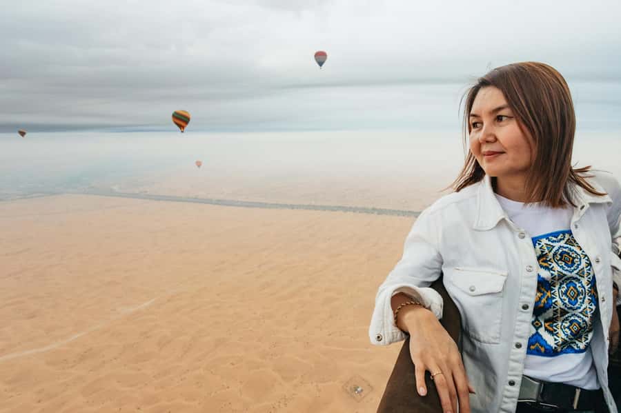 Dubai: Sunrise Balloon Flight with Camel Ride & Breakfast - Price, timing, and what the $305 includes