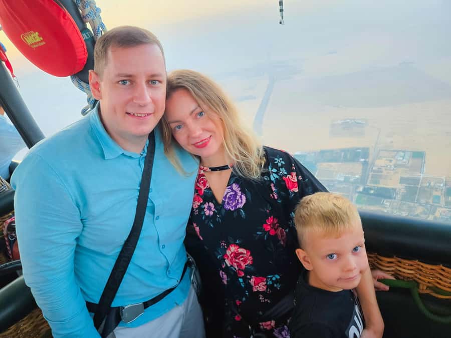 Dubai: Sunrise Hot Air Balloon Ride with Transfers - Leaving Dubai before dawn