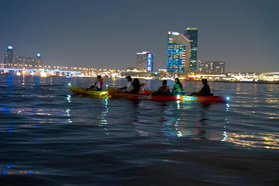 Dubai: Sunset/Night Dubai Creek Kayak Tour - Guide quality can make or break the outing