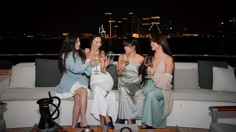 Dubai: Superyacht Experience with Party & Live DJ - My verdict on the Dubai superyacht party