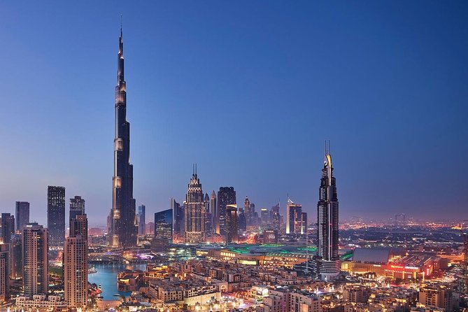 Dubai Tour - Dubai Mall, the Aquarium, and the Fountain