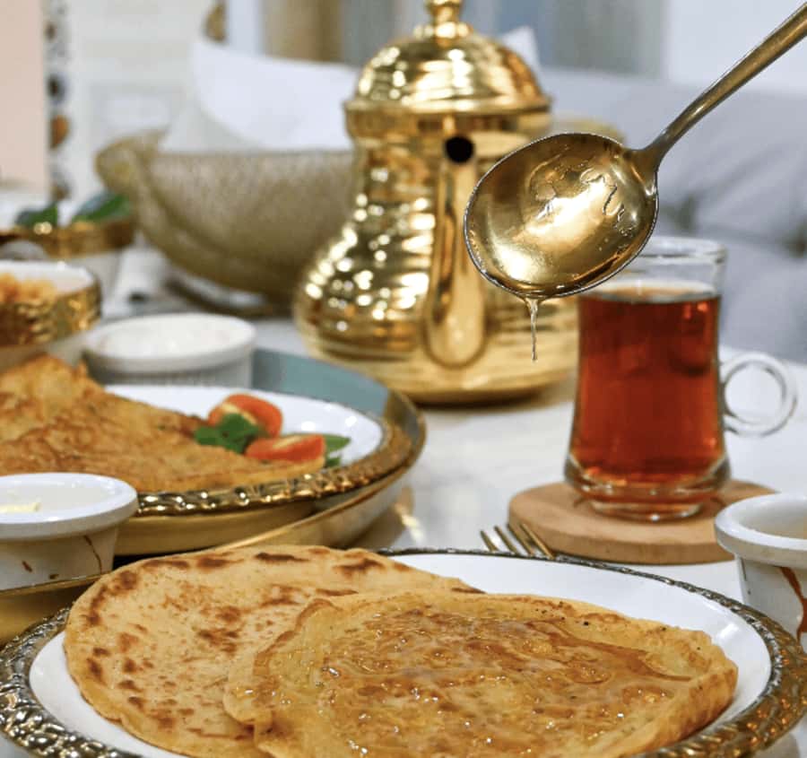 Dubai: Traditional Emirati Breakfast Experience - How much food do you get for $21?
