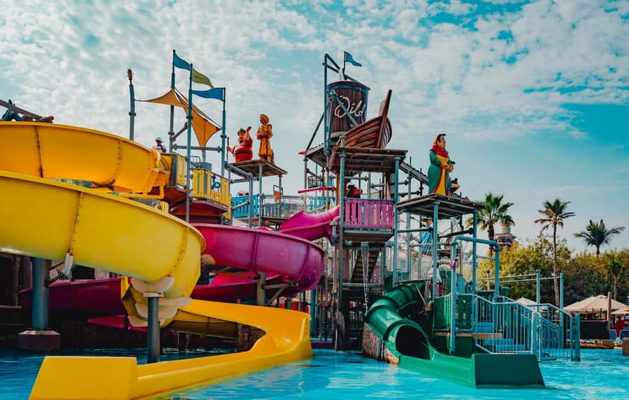 Dubai: Wild Wadi Waterpark Entrance Ticket - Try the Wipeout and Riptide Flowriders