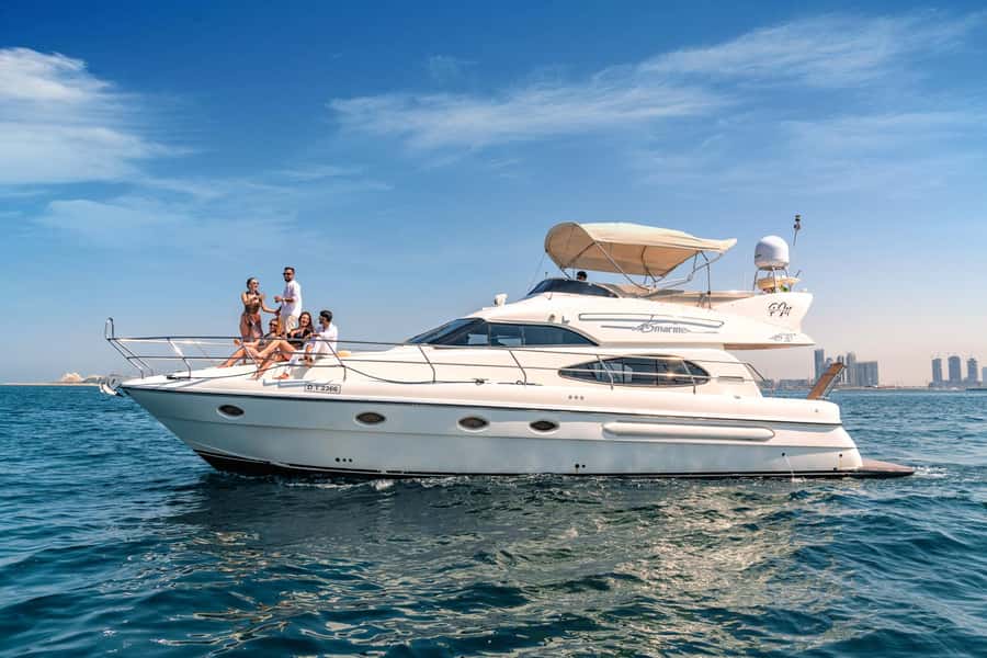 Dubai Yacht Tour - Boat Trip upto 12 guests Private event - Starting at Dubai Harbour, not Dubai Marina