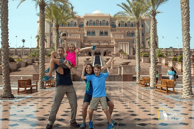 Exclusive Full-Day Abu Dhabi City Tour with Sheikh Zayed Mosque - The Corniche and the waterfront view