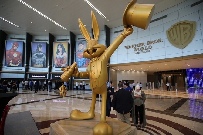 Ferrari world & Warner bros. parks with transfer from Dubai - Who will enjoy this most?