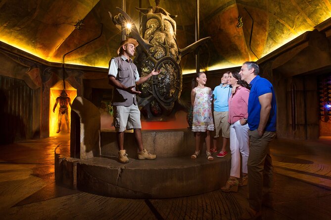 Fish Tales Lost Chambers Tour - Meeting the Guide at Atlantis The Palm