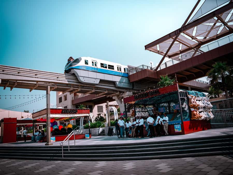 From Abu Dhabi: Dubai Full-Day Sightseeing Tour - Burj Khalifa and Dubai Mall in one short stop