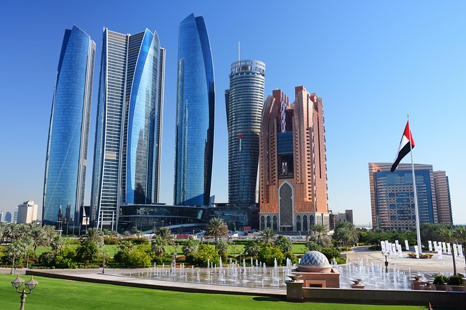 From Abu Dhabi: Grand Mosque, Qasr Al Watan Palace & Etihad Tower - Corniche views and an Emirates Palace photo stop