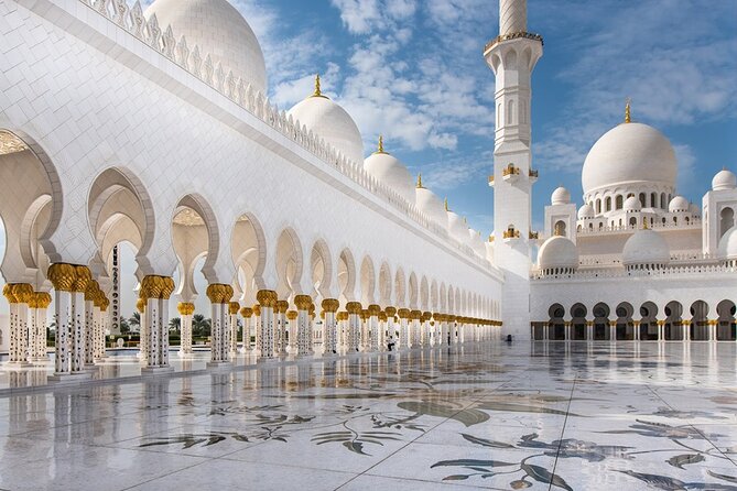 From Dubai: Abu Dhabi Heritage Tour, Qasr Al Watan, Grand Mosque - Why the palace and mosque make this a strong Abu Dhabi day trip