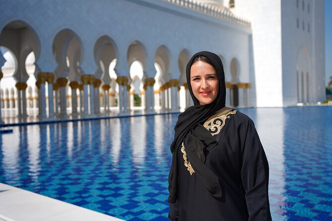 From Dubai: Abu Dhabi Sheikh Zayed Grand Mosque Guided Tour - How the $59 price holds up