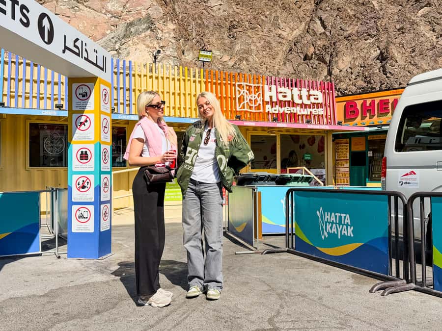 From Dubai: Hatta Sightseeing Tour with kayaking - Lunch in Hatta and the value of a local meal