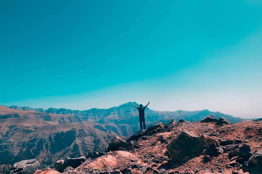From Dubai: Jabel Jais High Mountain Tour with Transfers - Who should choose this mountain outing
