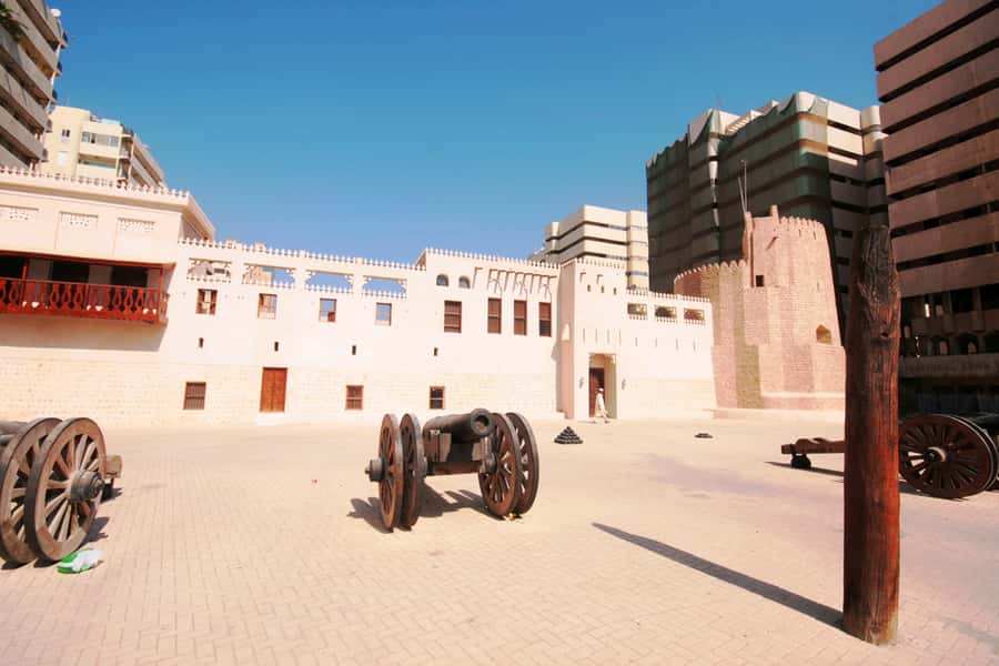 From Dubai: Sharjah Heritage & Culture Tour - Sharjah Fort and the story of Al Hisn