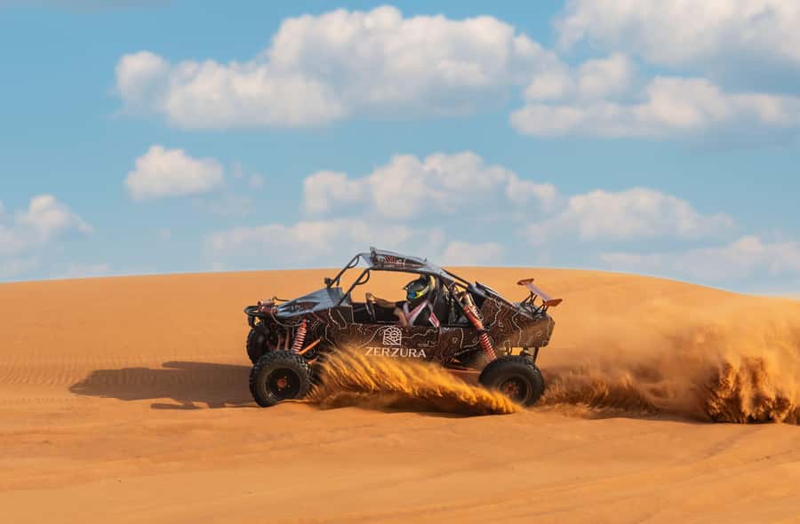From Dubai: Zerzura Buggy Experience + Private Dinner - Why this desert outing feels different from a standard safari