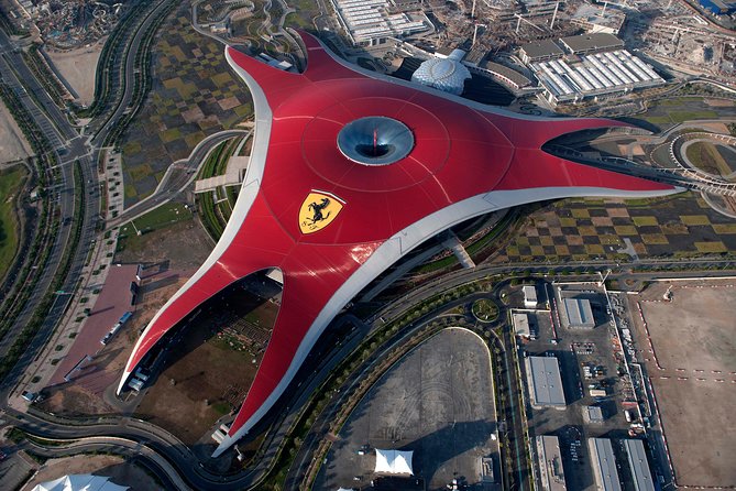 Full Day Abu Dhabi City & Ferrari World Tour - Sheikh Zayed Grand Mosque sets the tone