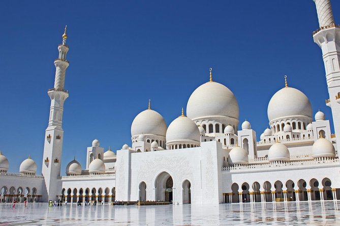 Full Day Abu Dhabi City Tour + BAPS Mandir Visit, guide transfer - Why the Grand Mosque makes this day worthwhile