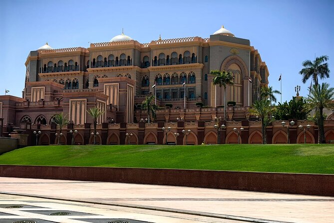 Full Day Abu Dhabi City Tour with Ferrari World - Emirates Heritage Village: a useful look at older crafts