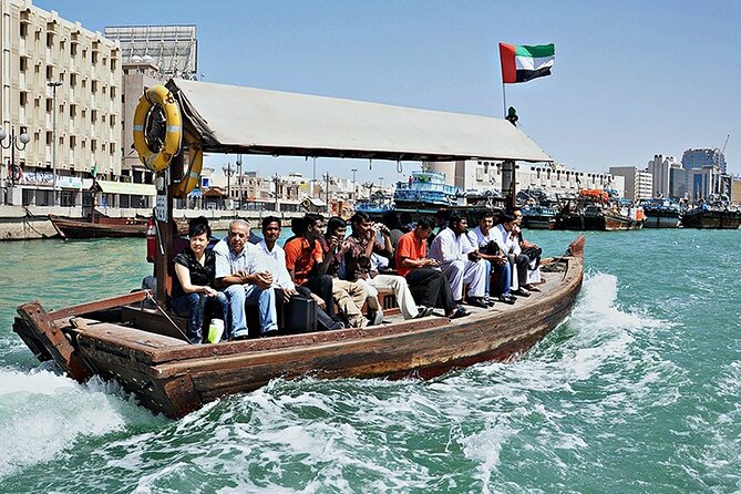 Full Day Dubai City Tour with At the Top Burj Khalifa Ticket - Dubai Mall gives the day a practical pause