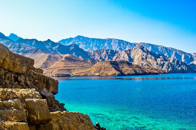Full Day Musandam Dibba Cruise with Buffet Lunch - Buffet Lunch with Arabic and Asian Dishes
