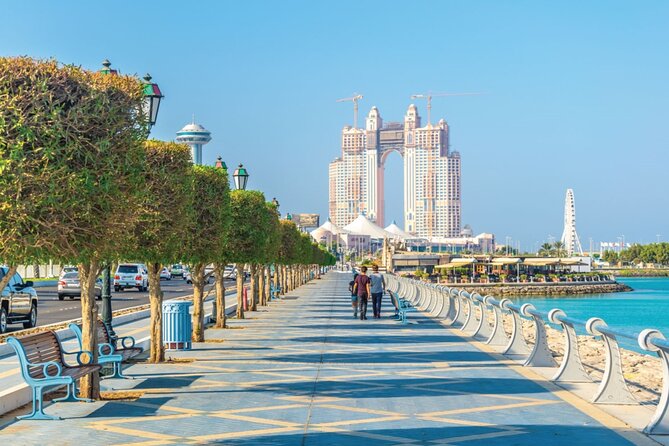 Half day City Tour of Abu Dhabi with Sheikh Zayed Grand mosque - How much guiding will you actually receive?