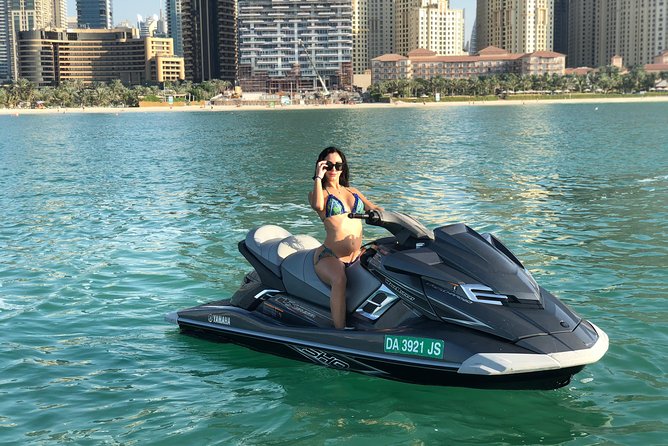 Jet ski Dubai 30 minute Guided Sightseeing Tour - Palm Jumeirah from the water