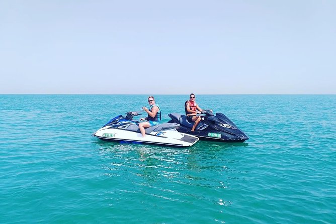 Jet ski Dubai 30 minute Guided Sightseeing Tour - Burj Khalifa and the Dubai skyline