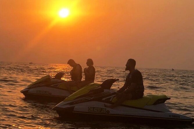 Jet-ski | Dubai Atlantis Hotel - 1H - Should you book the Dubai Atlantis jet ski tour?