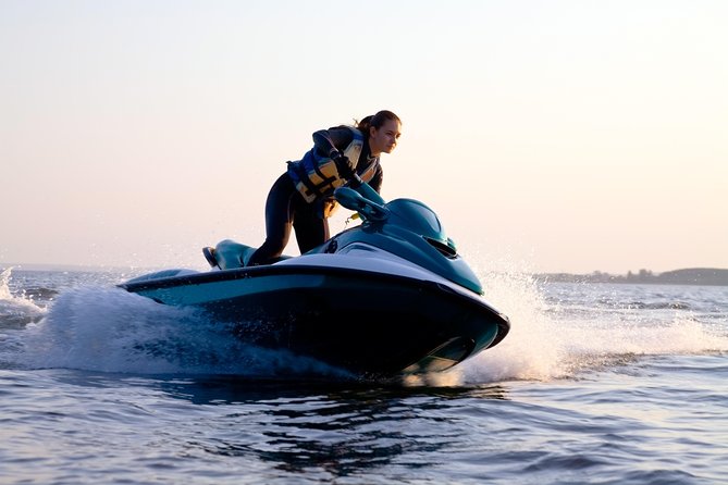 Jet Ski Tour in Dubai duration 30min Burj Al Arab - How this compares with a regular Dubai sightseeing tour