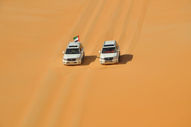 Liwa Over Night Safari - Sunset, photographs, and the value of waiting
