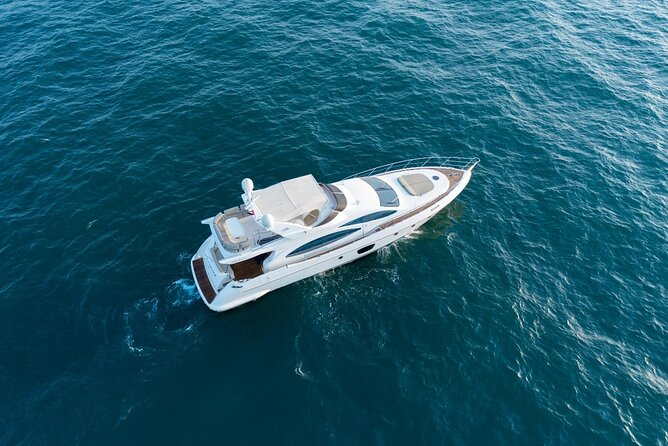 Luxury Yacht Private Rental from Dubai Marina - Atlantis The Palm and Burj Al Arab