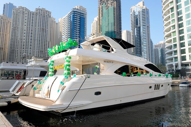 Majesty 77ft Diamond Dust — Dubai's best yacht rental - Boarding at Dubai Marina Mall