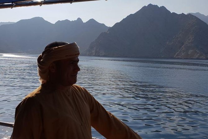 Musandam Khasab Day Trip From Ras Al Khaimah - Arriving in Khasab and boarding the dhow