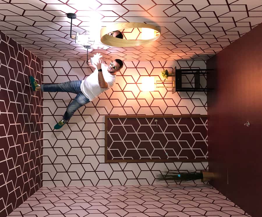 Museum of Illusions Entry Ticket - Mirror Room and Infinity Room photo stops