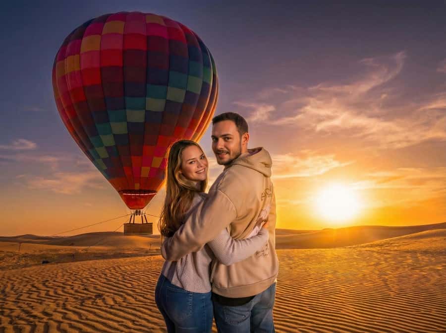 Noble Life Sunrise Hot Air Balloon Ride Over Dubai Desert - Landing, photos, and the return ride